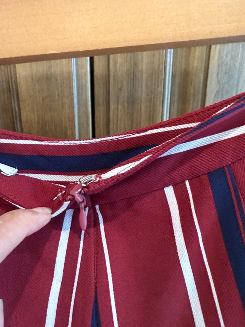 Papaya Red Wide-Leg Striped Pants - Picture 3 of 4